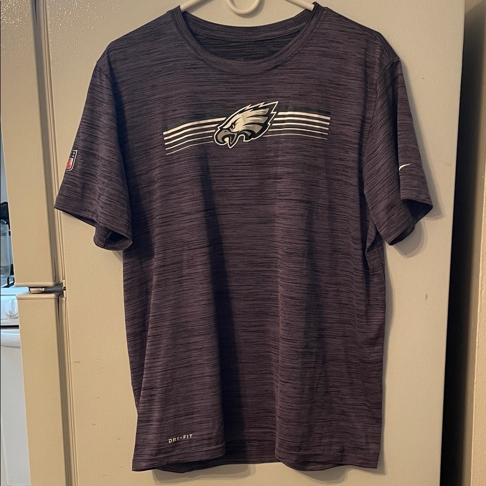 NFL X NIKE Eagles Men's‎ Large Dri-Fit Tee
